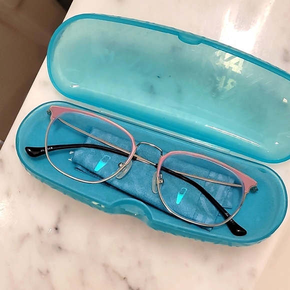 Square pink glasses - Picture 1 of 1